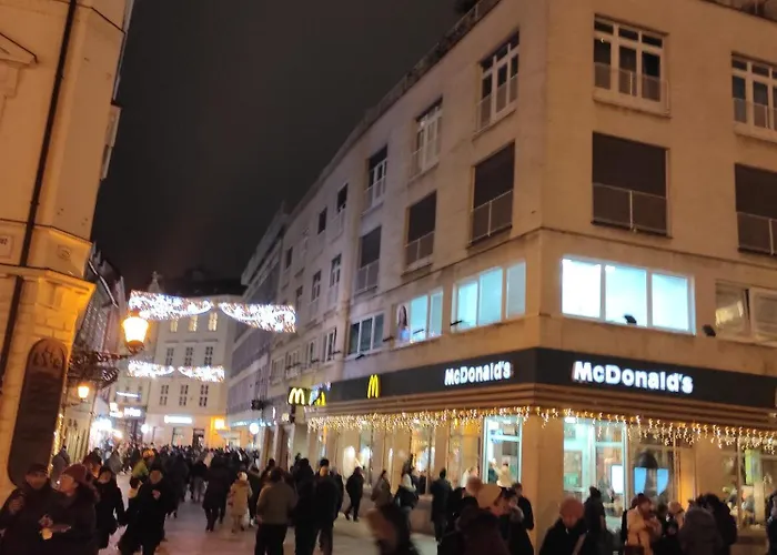 Old Centre - Rybarska Brana * Bratislava