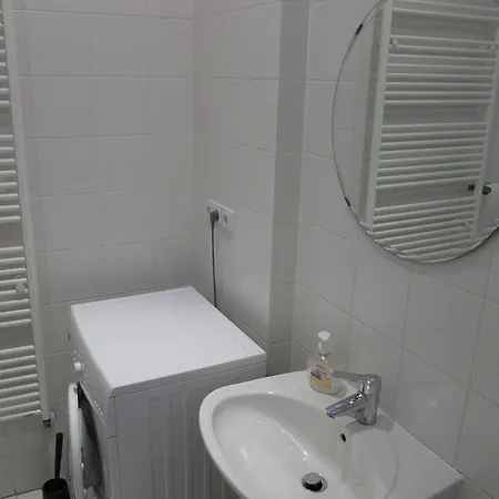 Old Centre - Rybarska Brana * Братислава